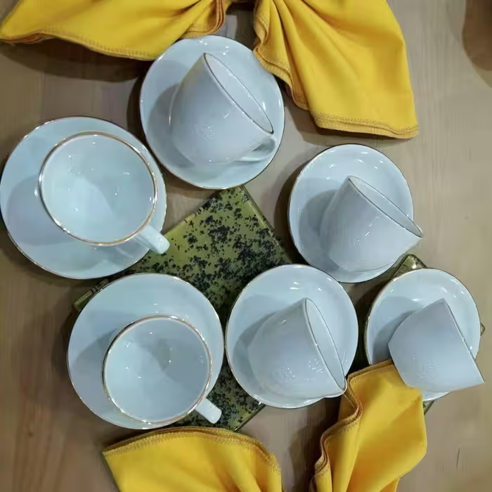 قهوه خوری لب طلا