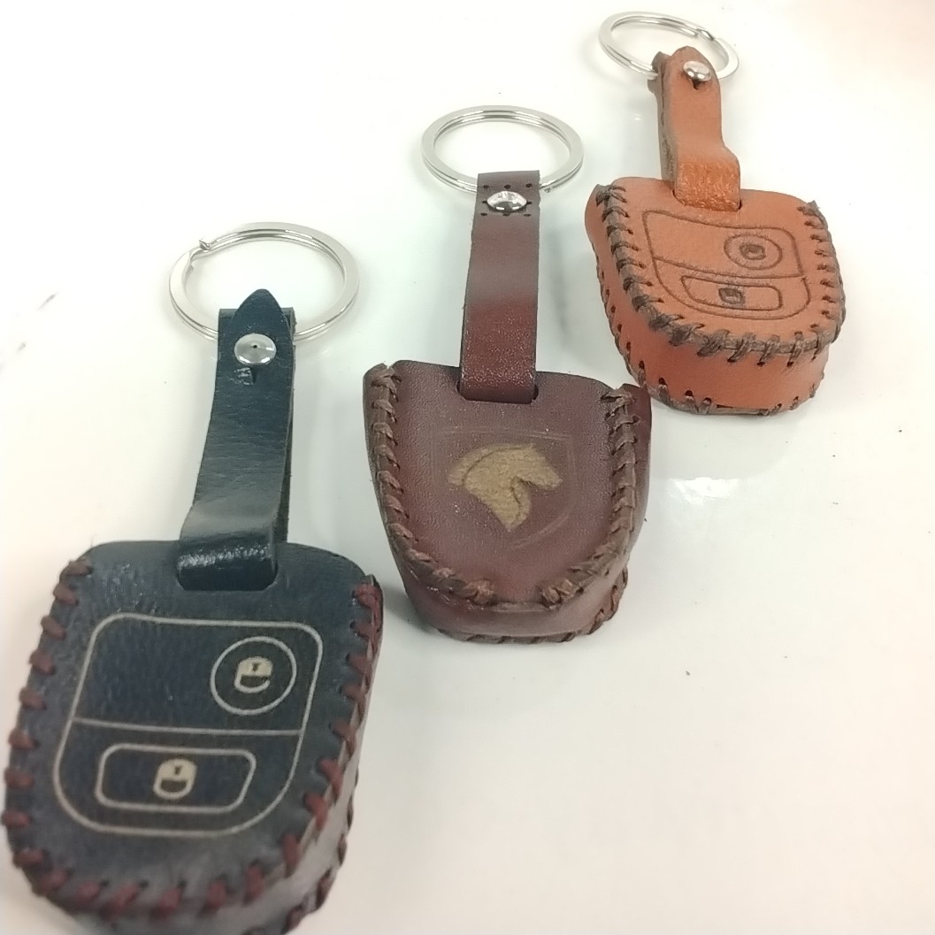 روکش سویچ چرمی دست دوز جاسوئیچی چرمی جهت  رانا 2دکمه