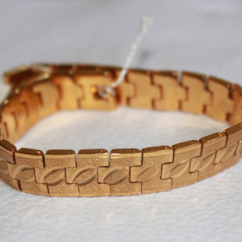 دستبند  طلایی استیل