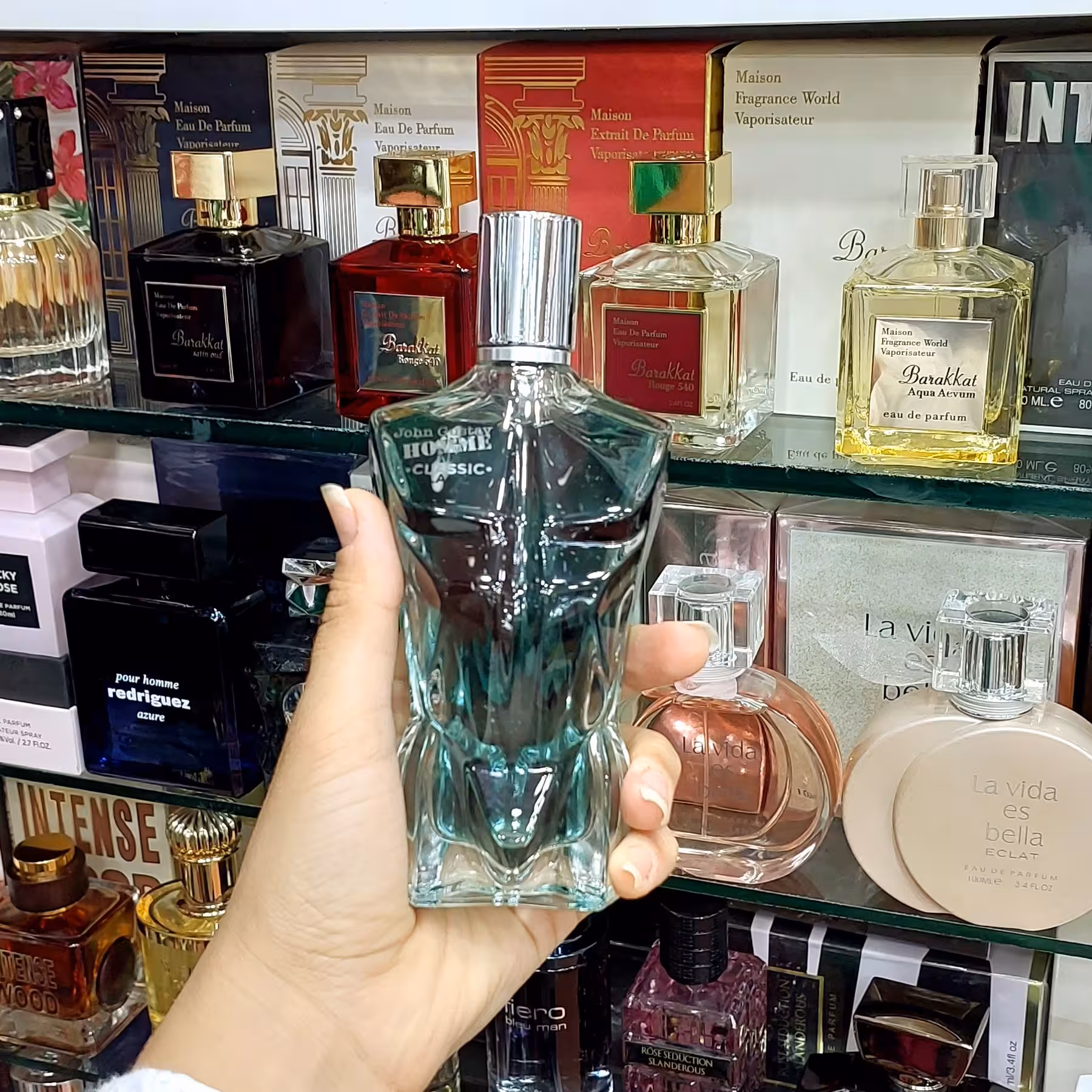 عطر ادکلن ژان گوستای هوم کلاسیک مردانه اورجینال اماراتی فرگرنس John Gustay Homme Classic مشابه ژان پل گوتیر گوتیه له