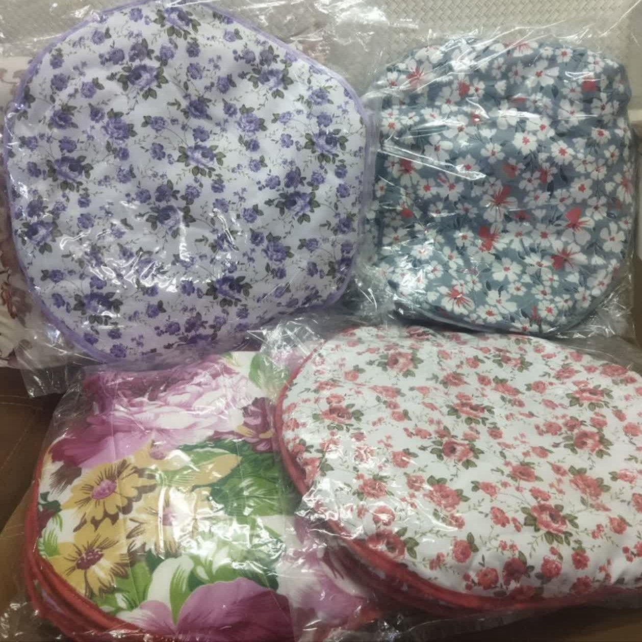 دم کنی پنج تیکه درپنح سایزمختلف دورنواردوزی شده درطرح هاورنگ های مختلف فروش به صورت تکی وعمده