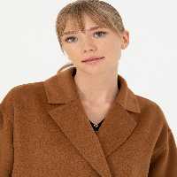 پالتو زنانه شتری پیرکاردین - فروشگاه لباس شهرمون