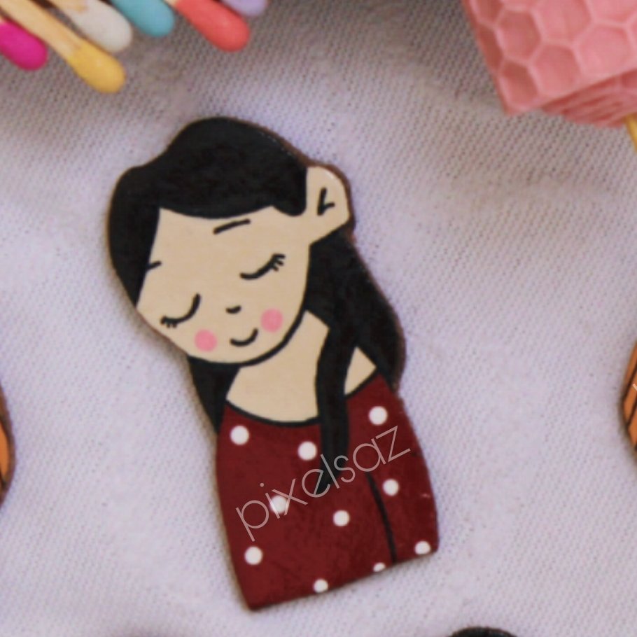 پیکسل ، مگنت ، استیکر  طرح دختر مهربون پیکسل ساز/جنس چوبی و نقاشی شده و ضدآب