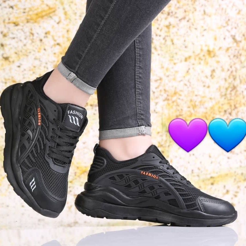 کتونی 
کد 904
قالب استاندارد 
رویه بافت و پختی 
زیره راحت و نرم 
Size 37 ta 40