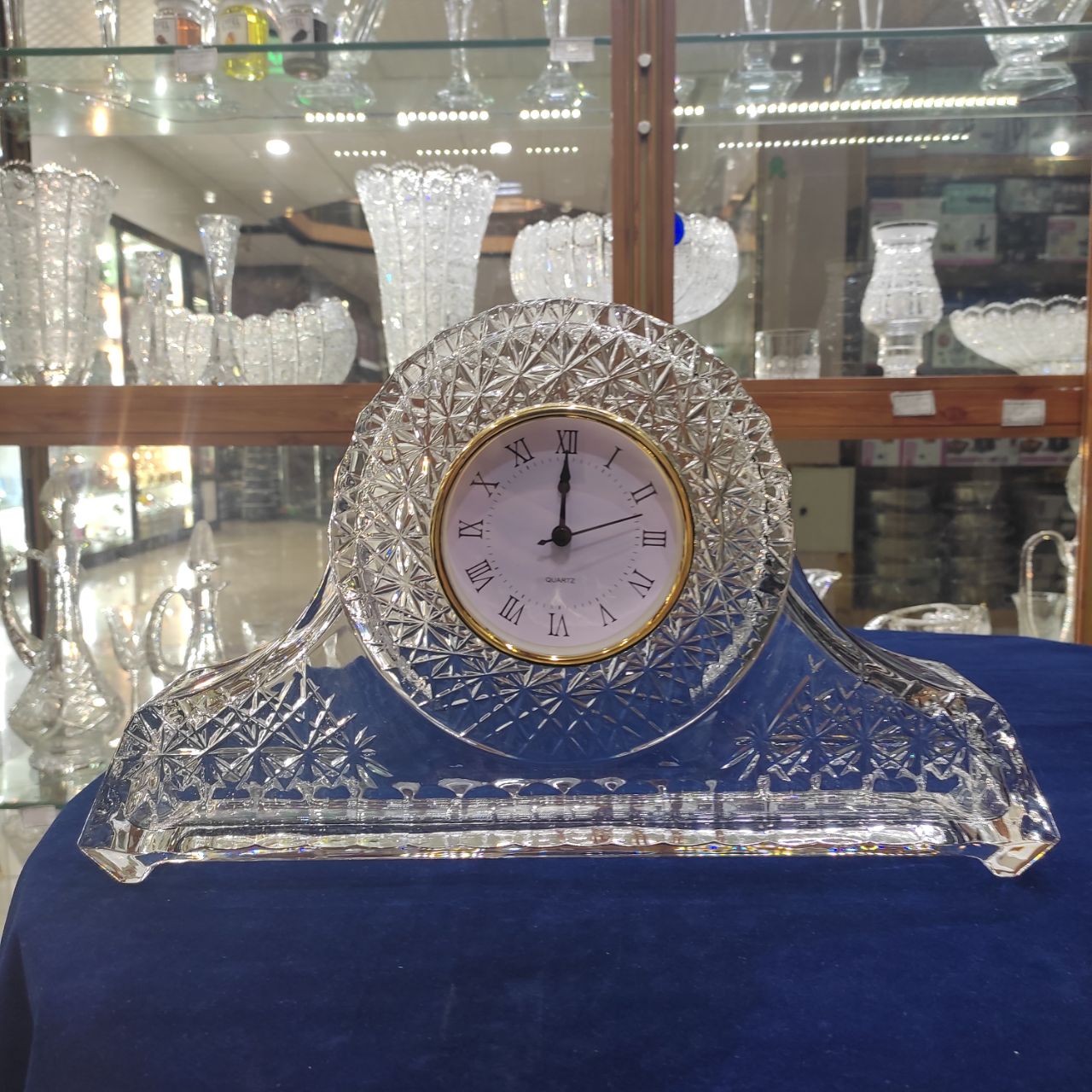 ساعت کریستال رومیزی بزرگ طرح برف