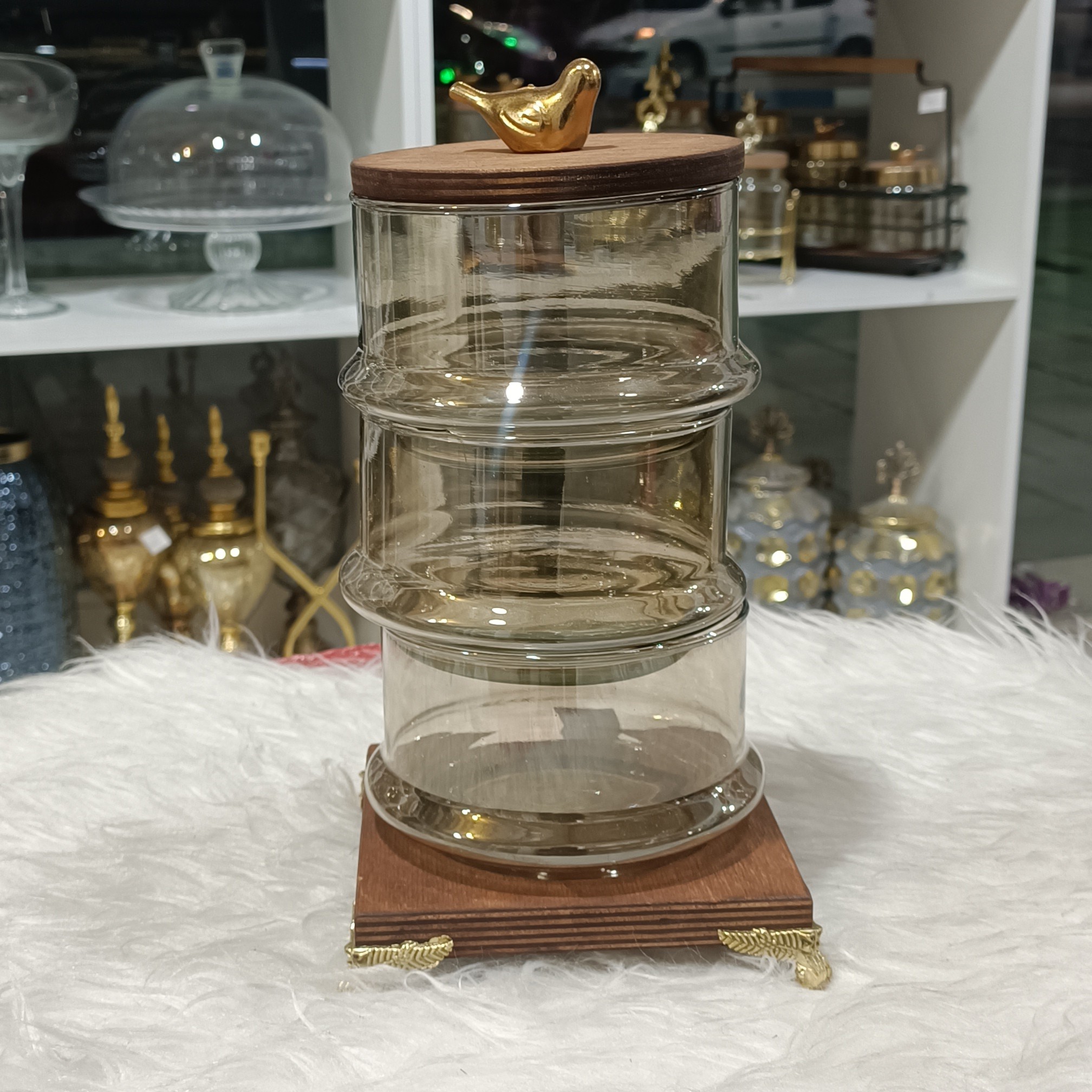 شکلات خوری یا برج تنقلات سه طبقه  شیشه شامپاینی 