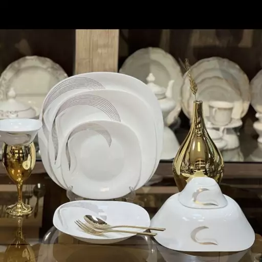 سرویس ارکوپال 26 پارچه مدل مربع شمل طلا