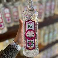 گلاب عیار 18 عطرانیک سنتی یک لیتری