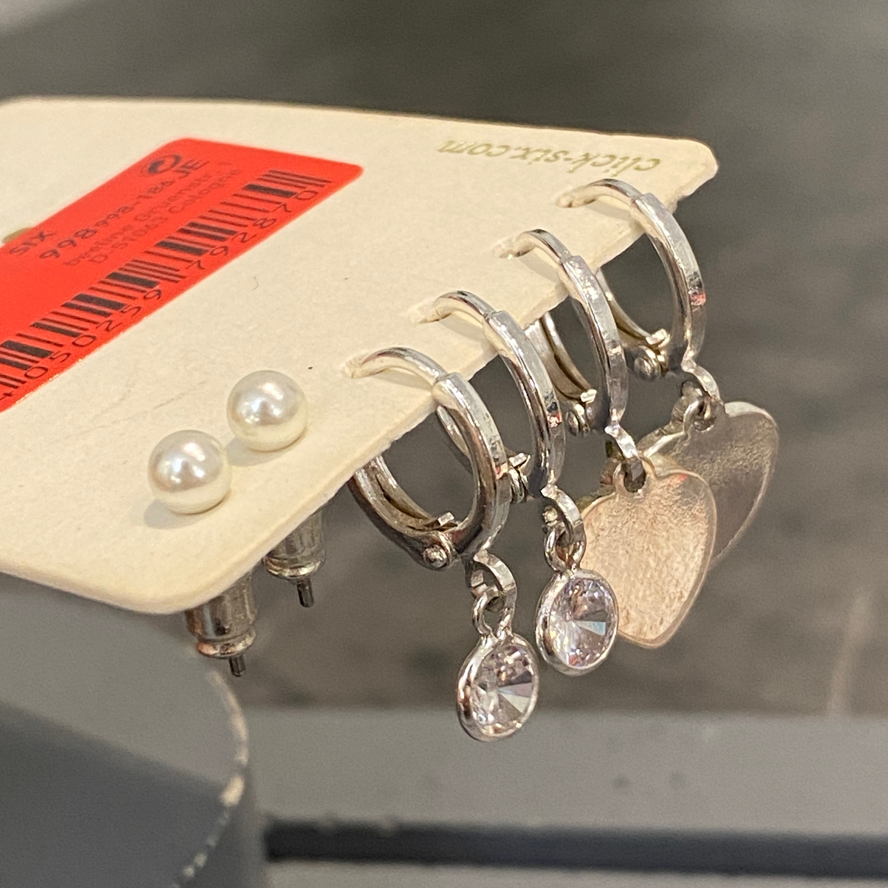 پک گوشواره پک گوشواره سه تایی زنانه و دخترانه گوشواره وارداتی مناسب کادو تولد