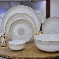 سرویس ارکوپال 26 پارچه طرح سان طلایی(لب طلا)