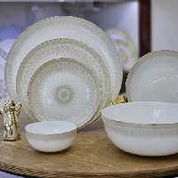سرویس ارکوپال 26 پارچه طرح سان طلایی(لب طلا)