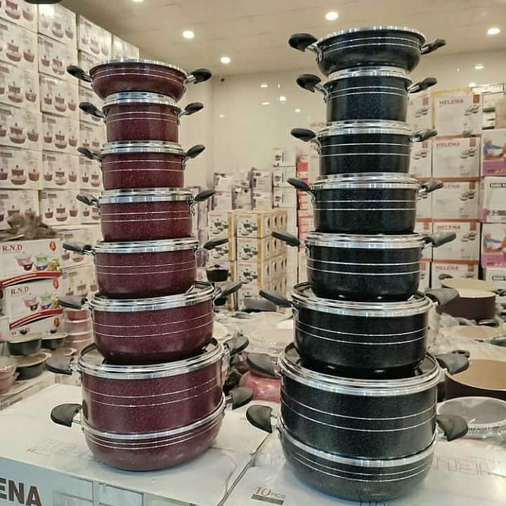 سرویس قابلمه 14 پارچه داخل گرانیت زنبوری لب چدن خطدار