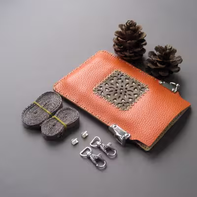کیف موبایل چرمی مدل PL 009 