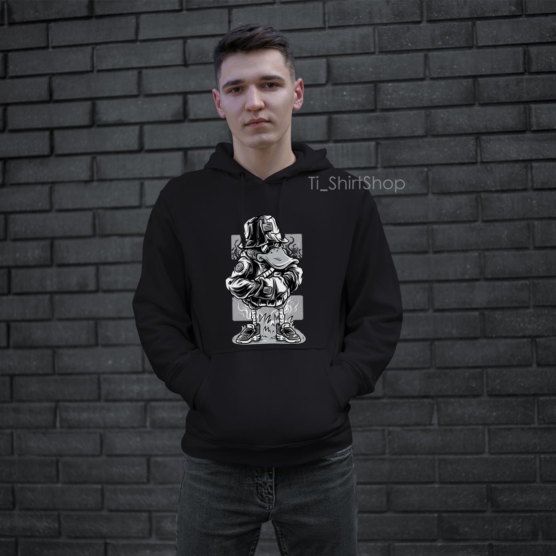 هودی مشکی طرحدار چاپ دو رو طرح اردک 