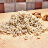 پودر گردوی امسال و تازه و پرچرب و لذیذ مناسبه صبحانه و انواع دسر و فسنجان برحسب سفارش شکسته و پودر میشه 250 گرمی