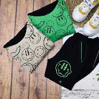  نام محصول هودی شلوار استیکر
