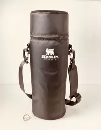 کاور فلاسک استنلی مدل 2.3 لیتری CLASSIC BOTTLE طرح جدید