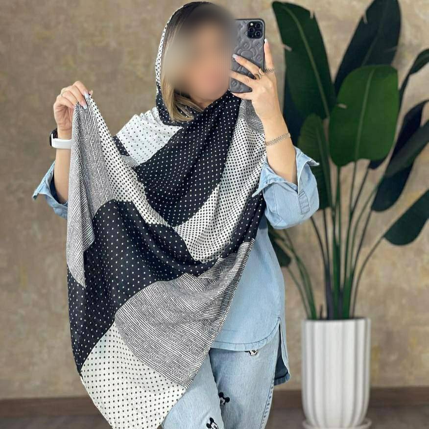 شال نخی
کیفیت بینظیر
منگوله دار
