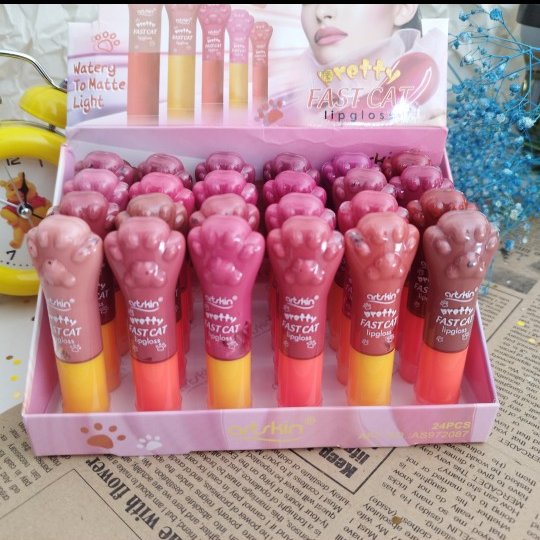 رژلب مایع پنجه گربه ای