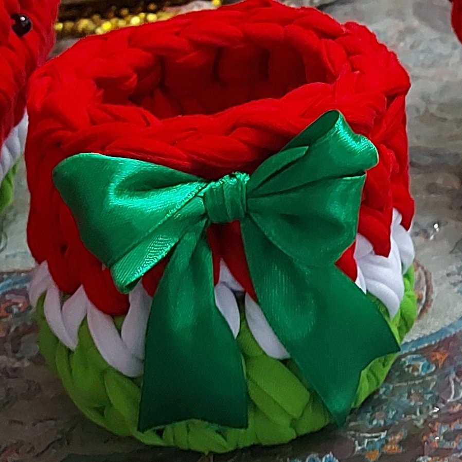 سبد تریکو سایز کوچک
