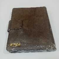 دفترکلاسوری 160برگ شقایق چرمی اعلا به رنگ قهوه ای