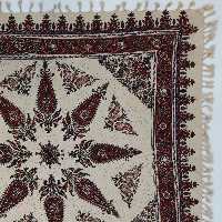 رومیزی 100 در 100 سرو قلمکار اصفهان