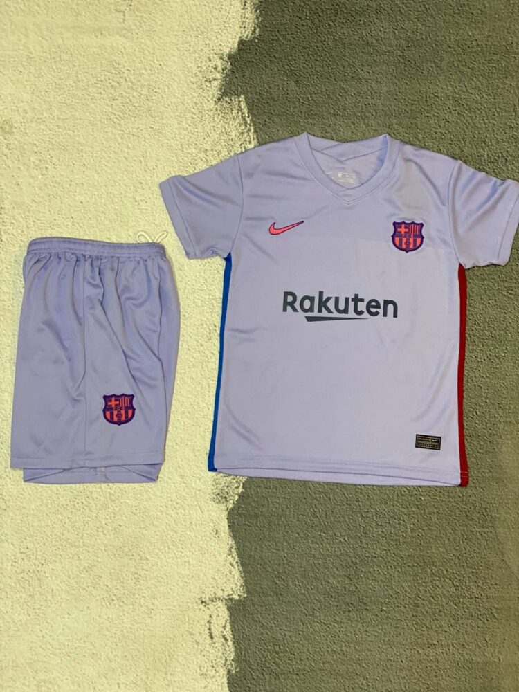 کیت بچگانه بارسلونا دوم 2022