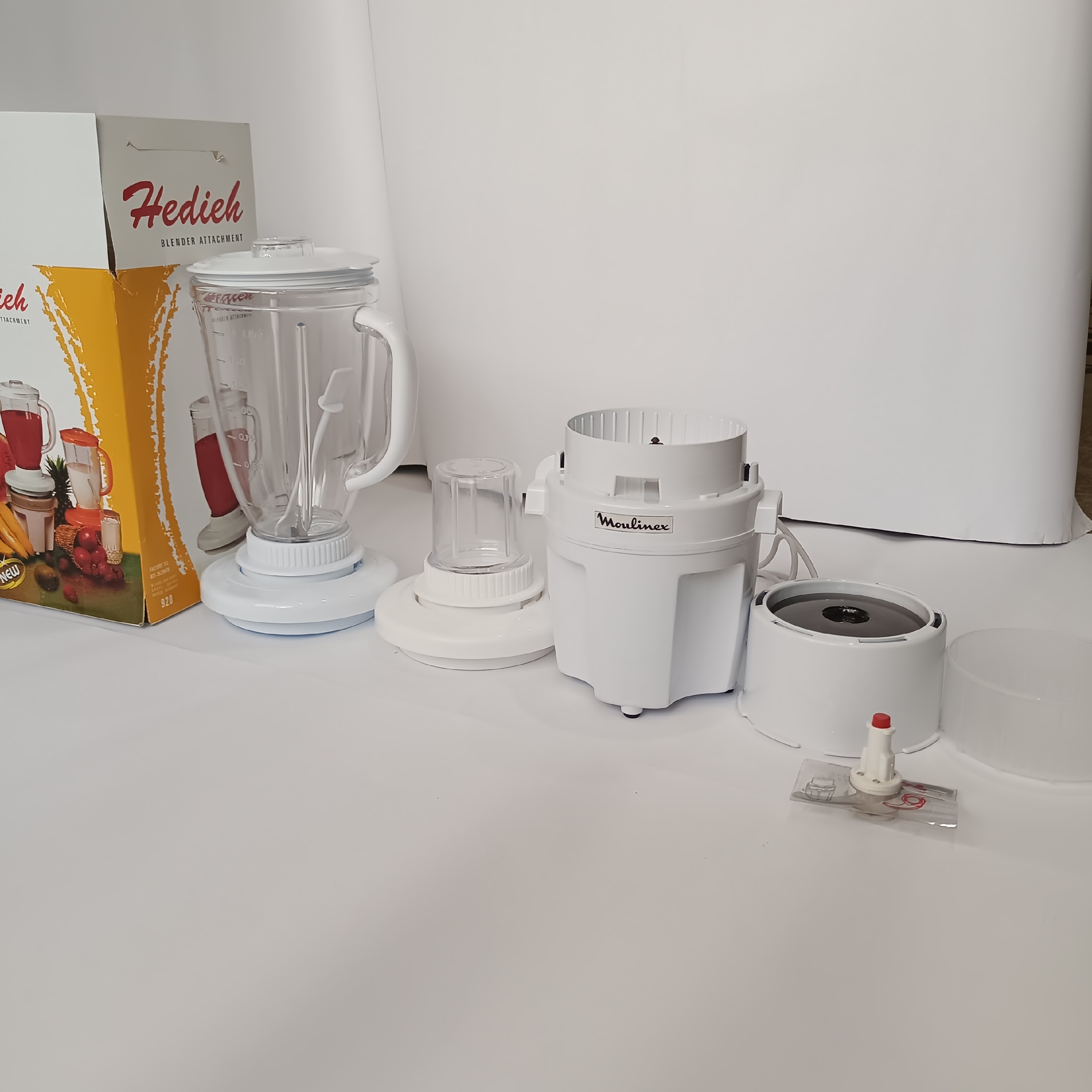 آسیاب برقی مولینکس ( به همراه پارچ مخلوط کن  و آسیاب خشکه بار  )