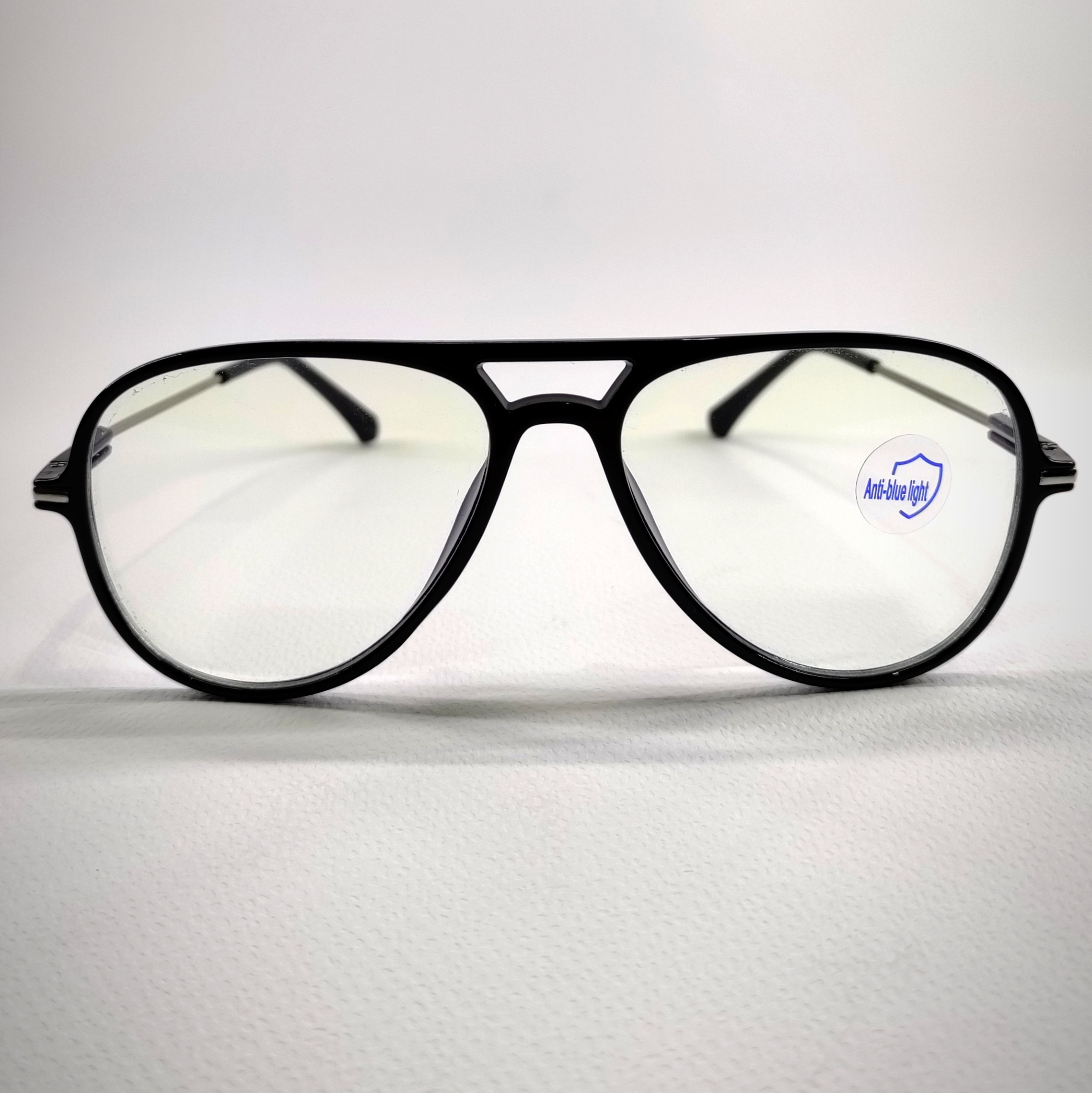 عینک بلوکات،فریم طبی،عینک طبی، مناسب خانوم ها و آقایون، مناسب کار با موبایل وکامپیوتر