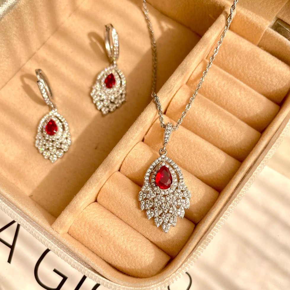 نیمست جواهری در سه رنگ نگین