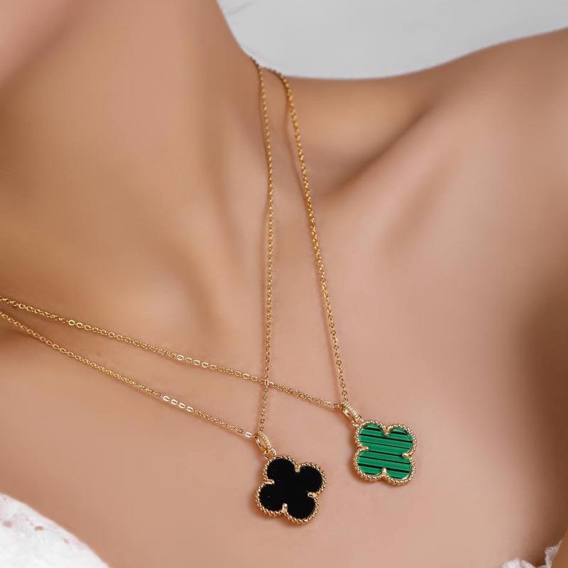 گردنبند استیل ونکلیف رنگ ثابت و ضد حساسیت دارای آبکاری قوی کاملا مشابه طلا