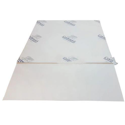 مقوا سفید 850 گرم وایلد طرح دست 50*70 اشتنباخ