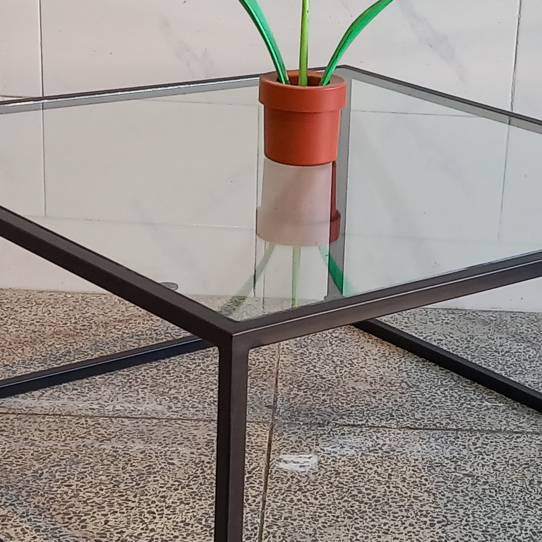 میز عسلی