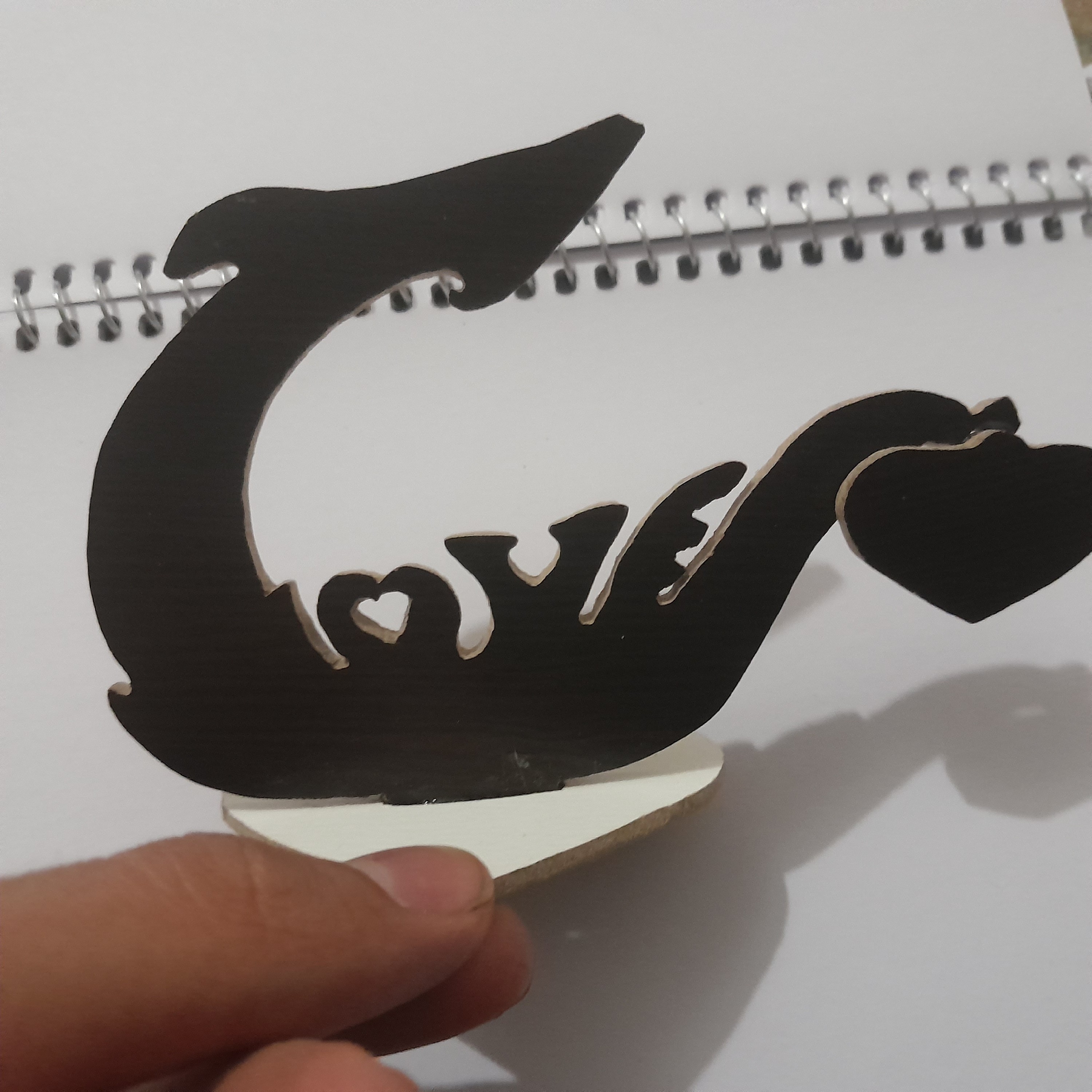 استند چوبی دست ساز زیبا 