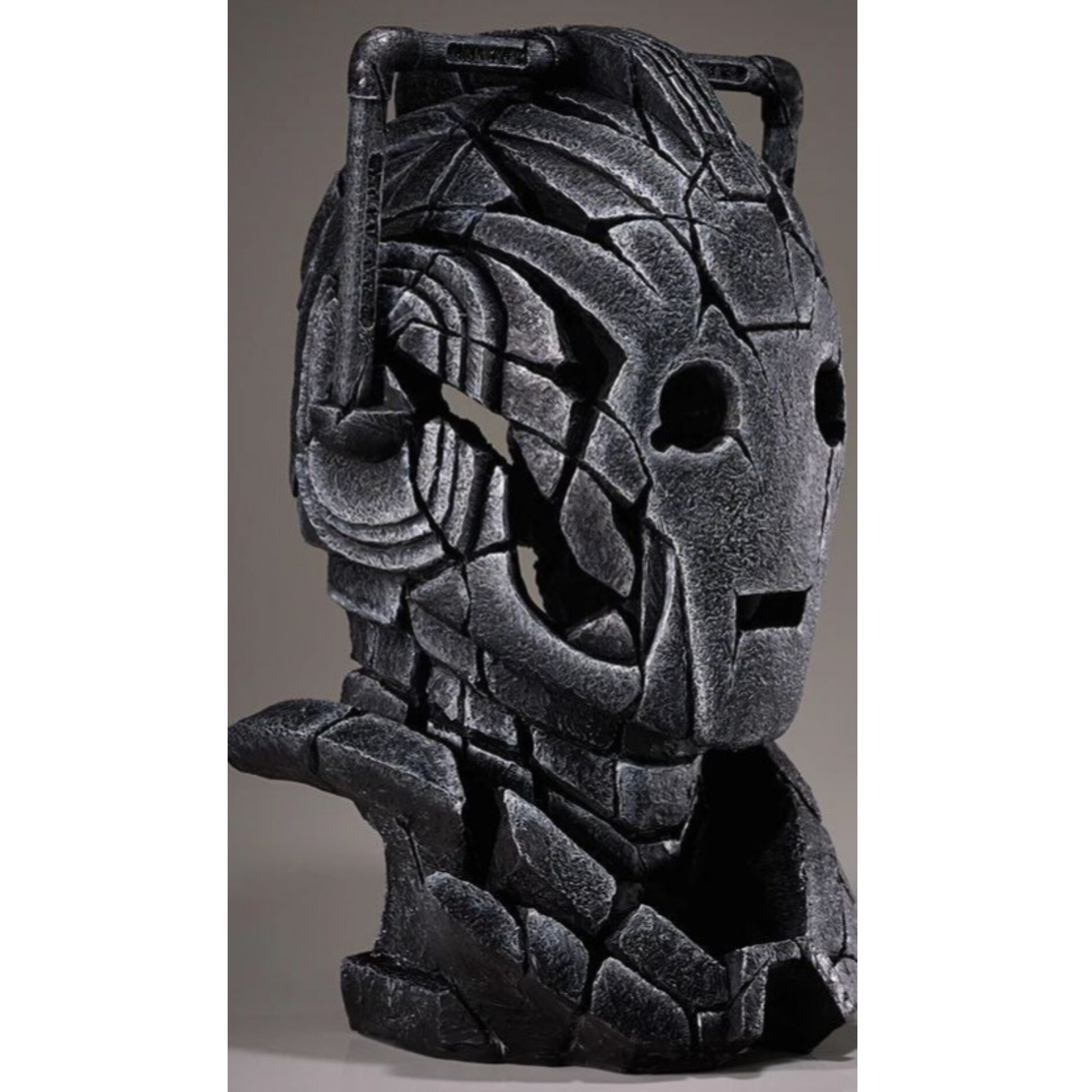 مجسمه دی جی