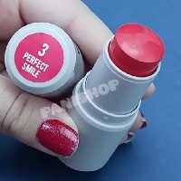 رژگونه شاین استیکی ever beuty شماره 3  رنگ قرمز  حاوی مرطوب کننده مقاوم در برابر محو شدن فاقد پارابن 24 ساعته انقضا2028 