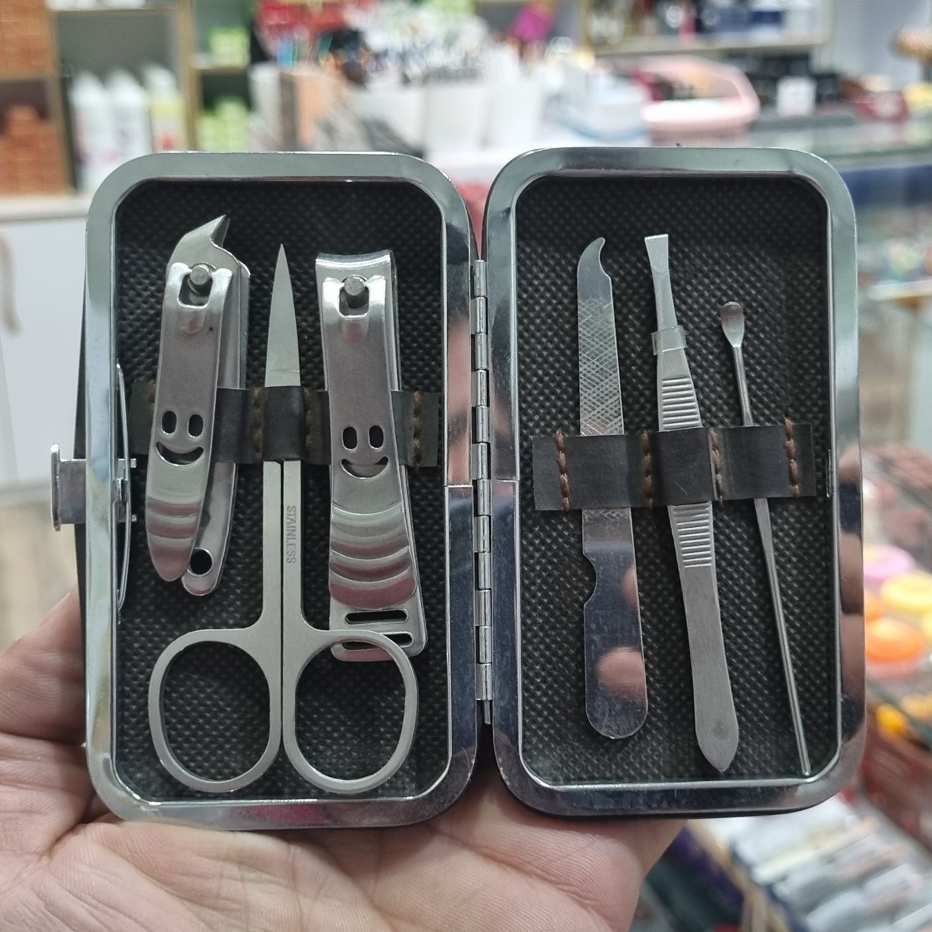 ست مانیکور تیتانیوم 6 تیکه 