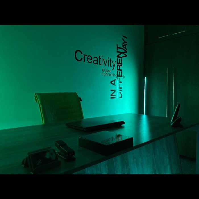 آباژور ایستاده مدل کرنر لایت مدل CL-APP