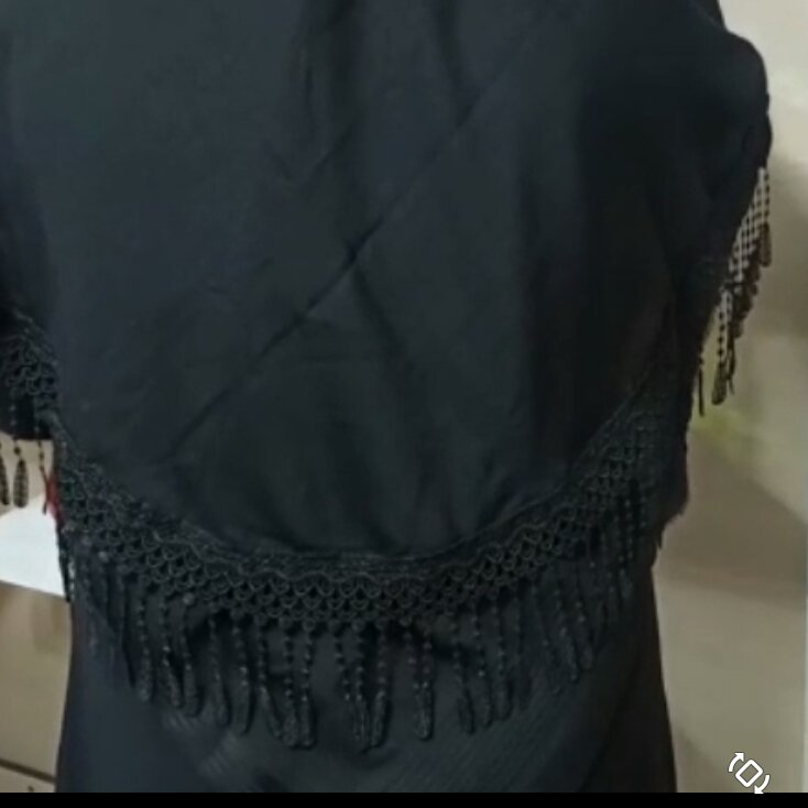 روسری مشکی نخی دور طرح دار قواره بزرگ با ارسال رایگان