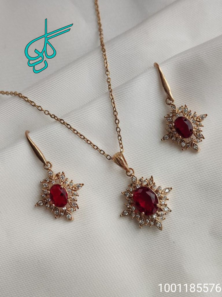 خرید نیم ست زنانه نگین دار به همراه زنجیر کد 1715027 - ردگل