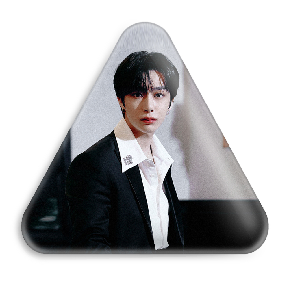 پیکسل خندالو طرح هیونگ وون گروه مانستا اکس مدل مثلثی کد 12261