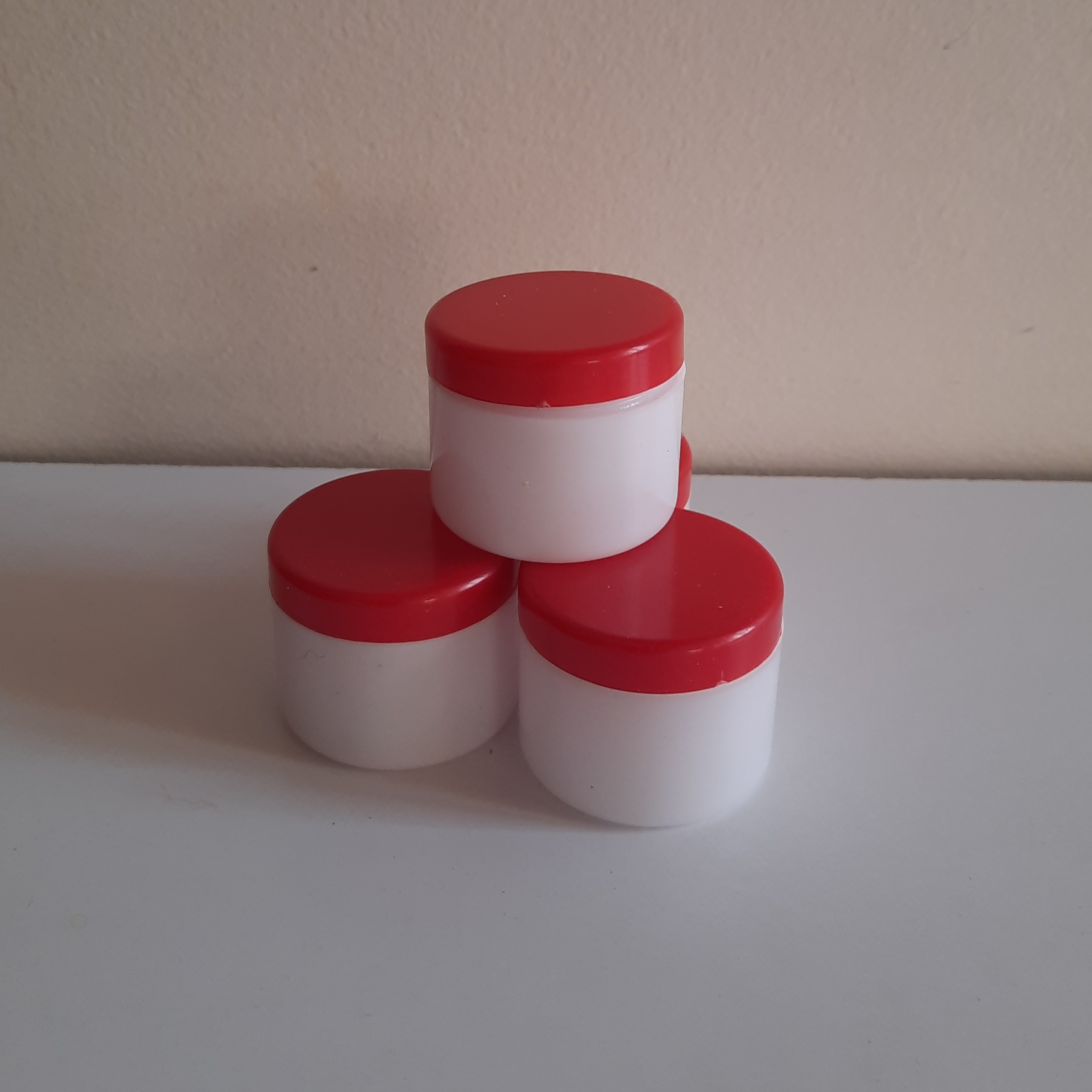 قوطی 10گرمی  بسته10عددی