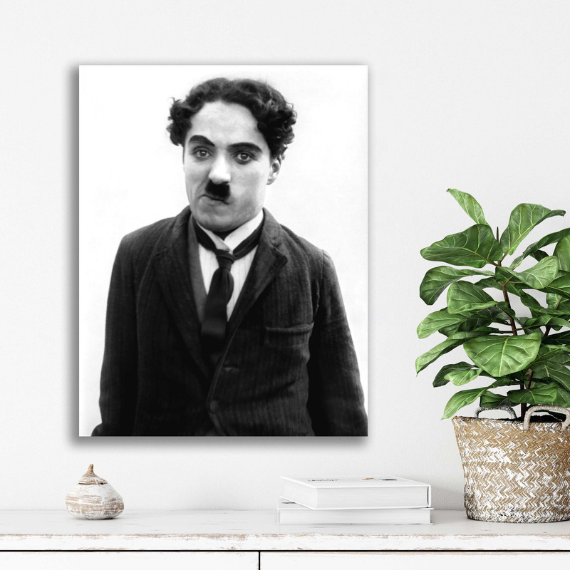 تابلو شاسی دنیای قاب مدل چارلی چاپلین Charles Chaplin | دنیای قاب
