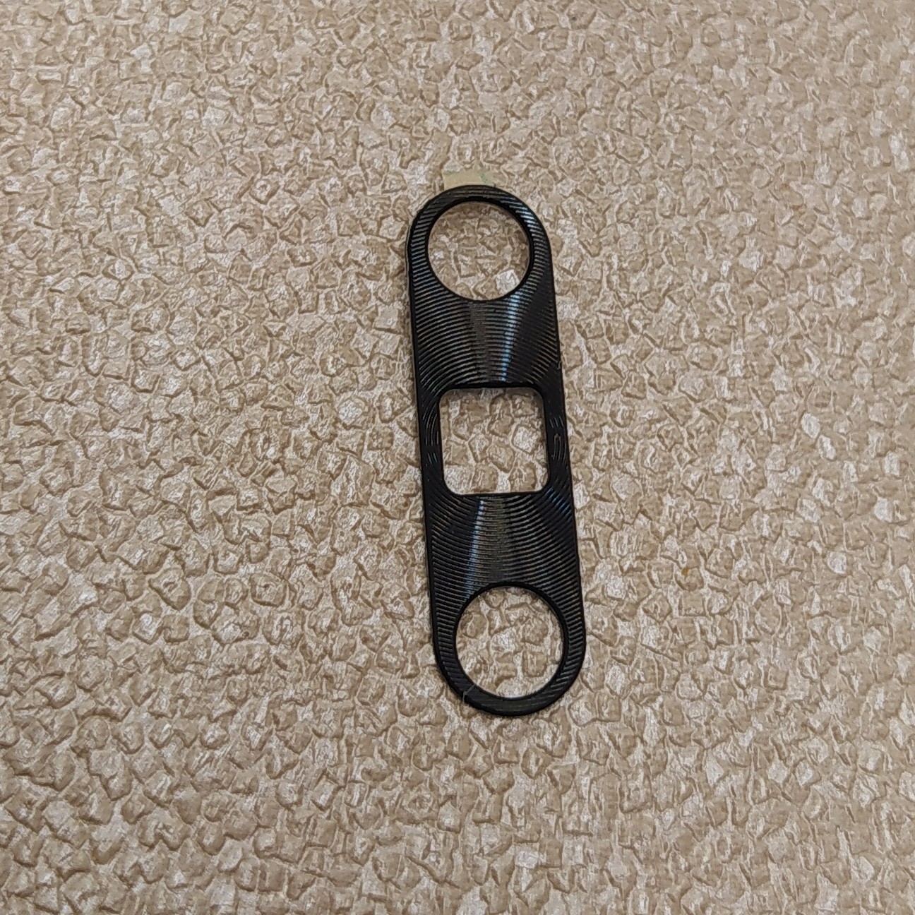 محافظ لنز دورربین y6p.گوشی هواوی Y6p جهت جلوگیری از ضربه و خط خش به دوربین گوشی