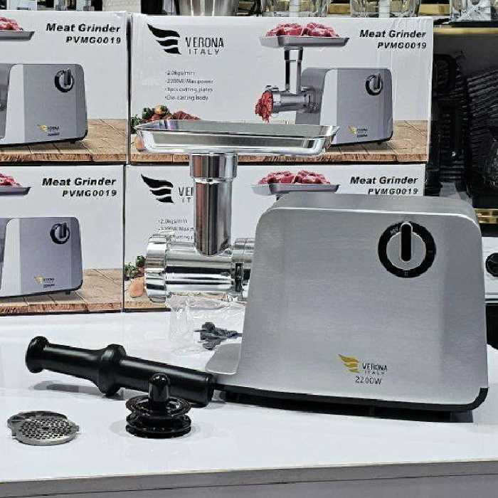 چرخ گوشت  ورونا ایتالیا 