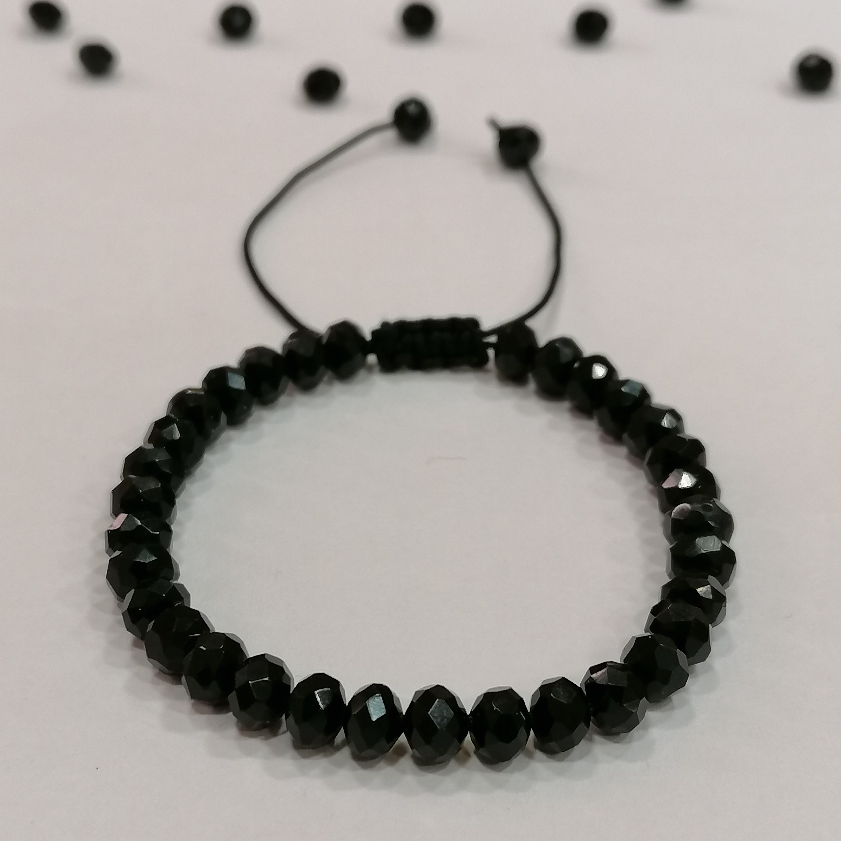 دستبند کریستالی مشکی با بند کشویی 