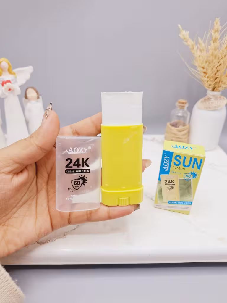 ضد آفتاب بی رنگ استیکی SPF 60 مناسب در برابر آفتاب با رایحه لیمویی کد AB009