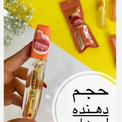 حجم دهنده لب و مرطوب کننده لب