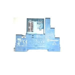رله 24 ولت 4061 فیندر 8 پایه با سوکت Finder