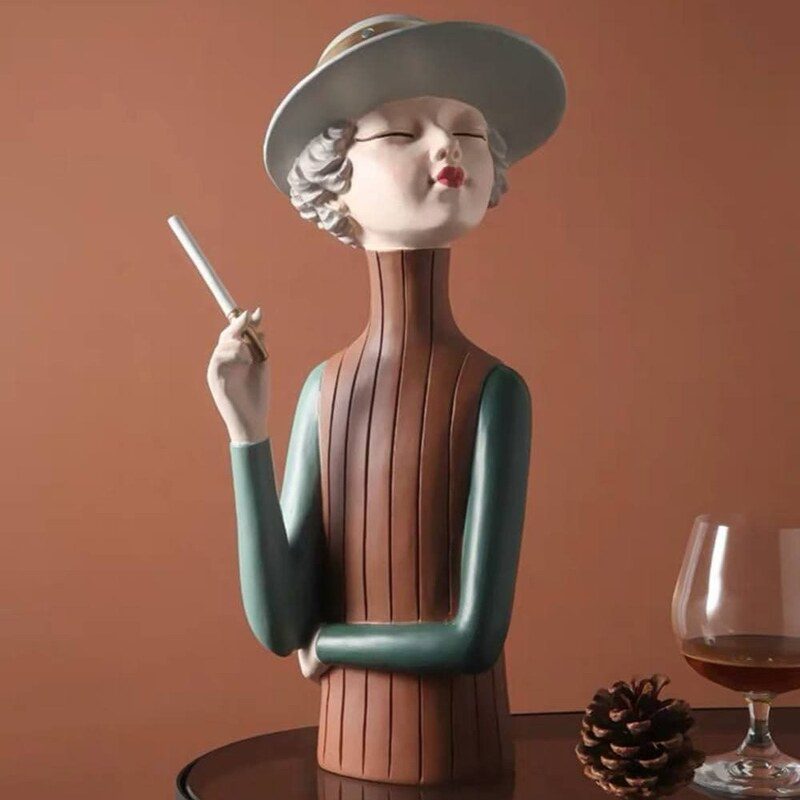 مجسمه دکوری نیم تنه پلی استر سیگار بدست